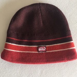 NWOT Quiksilver Benie